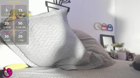 Alessia  online show from 11/24/25, 12:16