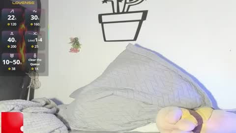 Snapshot of alessia28__ chatting on 03/29/26, 12:38 Alessia online show from 03/29/26, 12:38