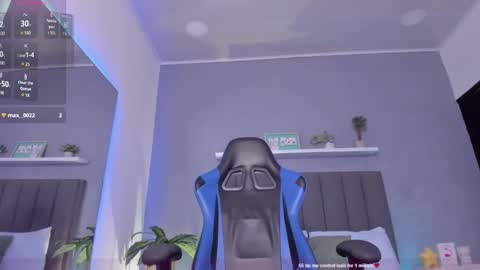 A L E S S I A online show from 12/04/25, 07:33