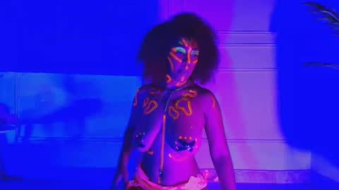 Alejandra  online show from 09/29/25, 12:21