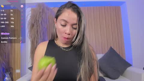 Alessia  Everyday From 0530 to 1430 Col Time online show from 02/06/25, 11:54