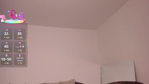 Alessia  Everyday From 0530 to 1430 Col Time online show from 02/17/25, 08:36