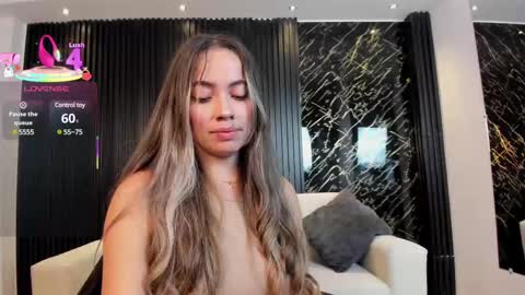 Alessia  Everyday From 0530 to 1430 Col Time online show from 02/24/25, 11:54