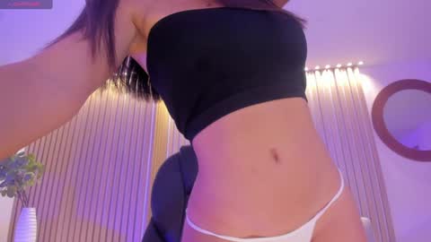 Alessia  online show from 01/17/25, 07:38