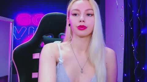 alessiacroft online show from 02/10/26, 05:44