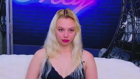 Snapshot of alessiacroft chatting on 05/27/26, 04:31 alessiacroft online show from 05/27/26, 04:31