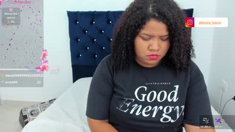 Snapshot of alessiakaunn chatting on 02/02/25, 01:55 Alison online show from 02/02/25, 01:55