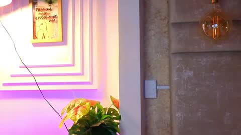 Snapshot of alessialondon chatting on 03/15/26, 08:42 Alessia online show from 03/15/26, 08:42