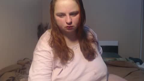 Snapshot of alessianeyl chatting on 02/08/26, 02:48 Alessia online show from 02/08/26, 02:48