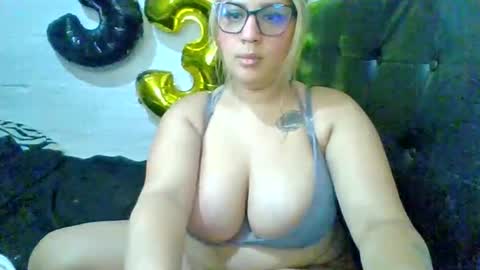 Snapshot of alessiia_gold chatting on 05/18/26, 04:18 alessiia_gold online show from 05/18/26, 04:18