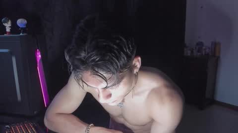 Snapshot of alessio_vale chatting on 03/29/26, 10:59 alessio Vale online show from 03/29/26, 10:59