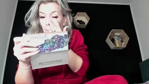 Snapshot of alesys69 chatting on 11/01/25, 11:51 alesys69 online show from 11/01/25, 11:51