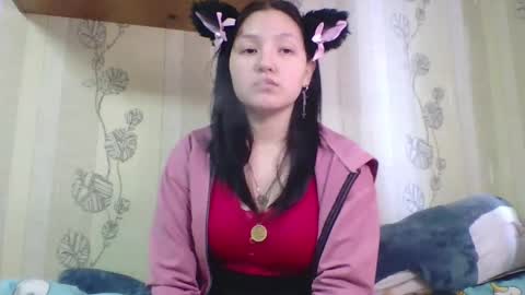 Snapshot of aletaathan chatting on 02/23/26, 01:08 Vikki online show from 02/23/26, 01:08