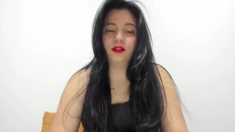 Alejandra online show from 12/04/24, 02:20