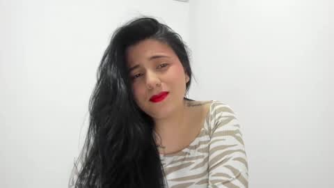 Alejandra online show from 01/21/25, 11:55