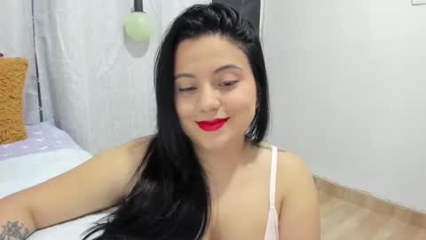 Alejandra online show from 02/10/25, 02:08