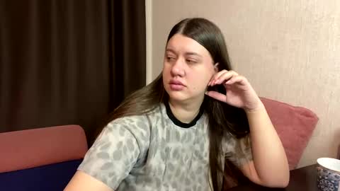 Aletta Oushen online show from 12/08/24, 11:24