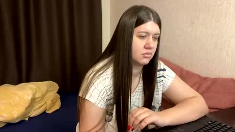 Aletta Oushen online show from 12/28/24, 01:17