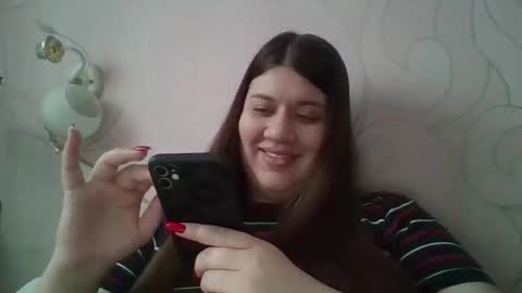 Aletta Oushen online show from 01/04/25, 08:28