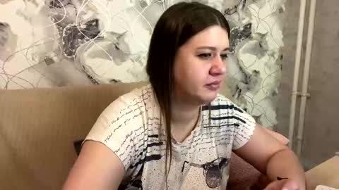 Aletta Oushen online show from 02/14/25, 12:25