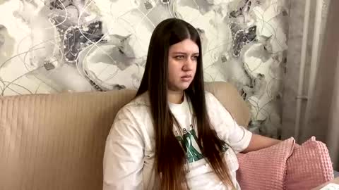 Aletta Oushen online show from 02/28/25, 11:03