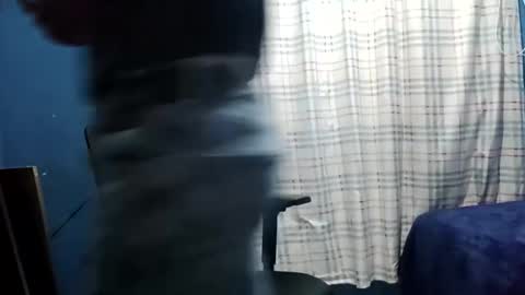 alex000w42394 online show from 01/02/25, 12:23