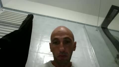 Snapshot of alex120475 chatting on 10/01/25, 09:15 alex120475 online show from 10/01/25, 09:15