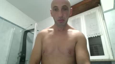 Snapshot of alex120475 chatting on 01/14/26, 09:31 alex120475 online show from 01/14/26, 09:31