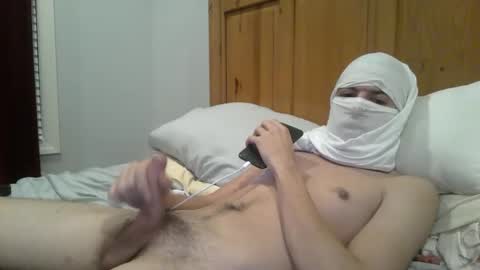 Snapshot of alex1817c chatting on 10/18/25, 03:09 alex1817c online show from 10/18/25, 03:09