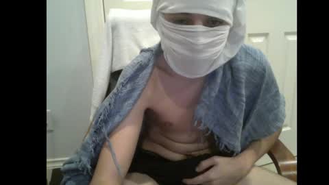 Snapshot of alex1817c chatting on 10/28/25, 06:28 alex1817c online show from 10/28/25, 06:28