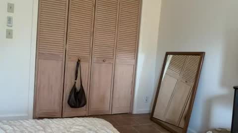 alex  online show from 04/15/26, 07:58