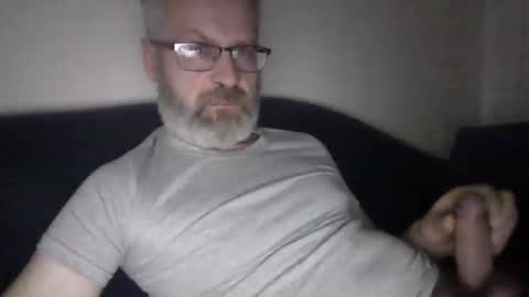 Snapshot of alex80581 chatting on 04/09/26, 09:20 Alexey online show from 04/09/26, 09:20