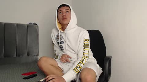 Owen online show from 12/19/24, 02:12