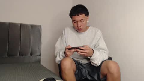 Owen online show from 02/07/25, 05:20