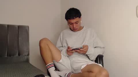 Owen online show from 02/22/25, 05:23