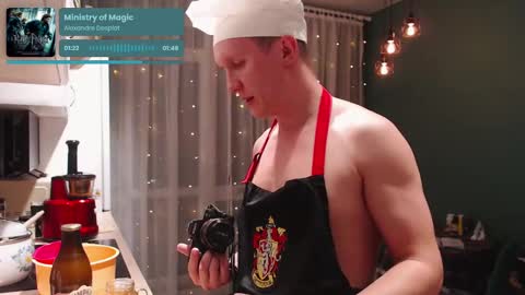 Alex Amazing online show from 02/27/25, 01:16