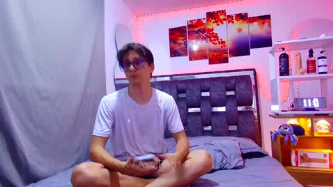 sneider online show from 05/19/26, 02:29