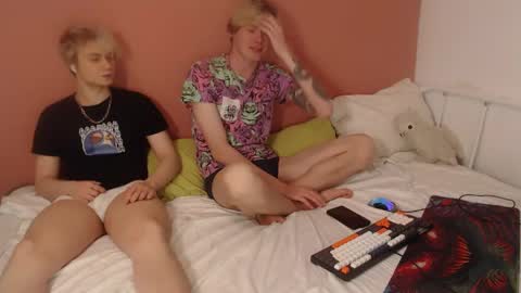 Alex  miller  and Oliver sweet  online show from 05/06/26, 01:14