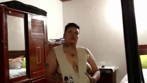 Snapshot of alex_bigclit chatting on 11/15/25, 02:09 alex_bigclit online show from 11/15/25, 02:09