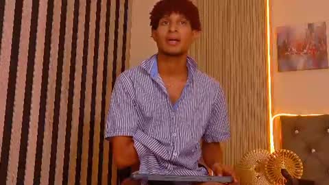 Snapshot of alex_bloom_ chatting on 08/01/26, 07:13 Alexander online show from 08/01/26, 07:13