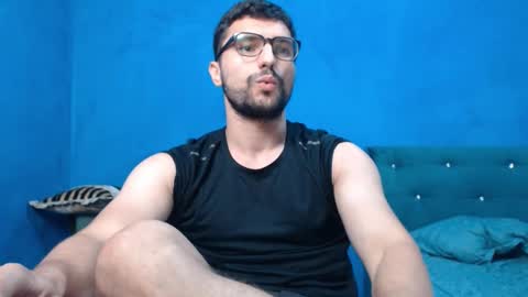 Alex online show from 09/12/25, 01:06