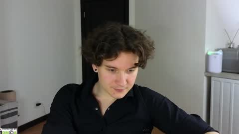 Snapshot of alex_candy_pump chatting on 12/03/24, 01:19 FAVORITE online show from 12/03/24, 01:19