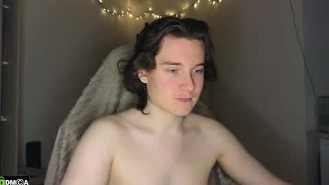 Snapshot of alex_candy_pump chatting on 11/23/25, 06:24 FAVORITE online show from 11/23/25, 06:24