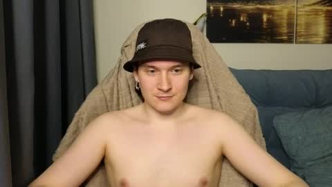 Snapshot of alex_candy_pump chatting on 05/24/26, 09:53 FAVORITE online show from 05/24/26, 09:53