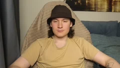 Snapshot of alex_candy_pump chatting on 06/26/26, 12:04 FAVORITE online show from 06/26/26, 12:04