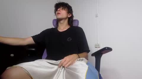 Snapshot of alex_connorr chatting on 04/13/26, 03:01 alex_connorr online show from 04/13/26, 03:01