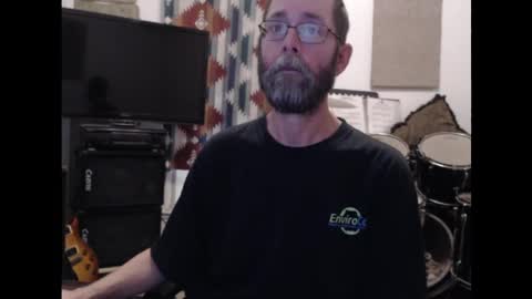 Snapshot of alex_d25 chatting on 04/12/26, 08:58 alex_d25 online show from 04/12/26, 08:58