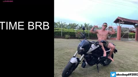 Snapshot of alex_deep69 chatting on 01/10/25, 12:06 Alex deep arias online show from 01/10/25, 12:06