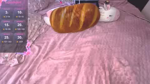 Snapshot of alex_dreams_ chatting on 03/05/26, 08:32 Alex online show from 03/05/26, 08:32