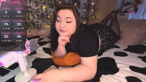 Snapshot of alex_dreams_ chatting on 04/07/26, 04:29 Alex online show from 04/07/26, 04:29